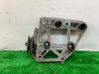 кронштейн генератора Nissan Primera P12 2002, 2.2 л., дизель, универсал, передний привод, 11910BN300