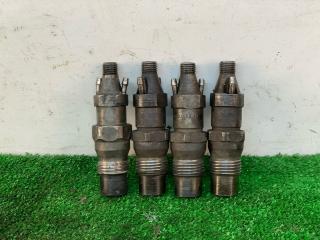 форсунка Volkswagen Golf 2 поколение 1986, 1.6 л., дизель, МКПП, хетчбэк 5 дв., 068130202, KSA30S44