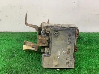 блок ABS Mazda Demio 1 поколение [рестайлинг] 2001, 1.3 л., бензин, МКПП, зелёный, хетчбэк 5 дв., передний привод