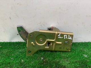 ручка внутренняя передняя левая Kia Sorento 1 поколение 2006, 2.4 л., дизель, АКПП, внедорожник 5 дв.