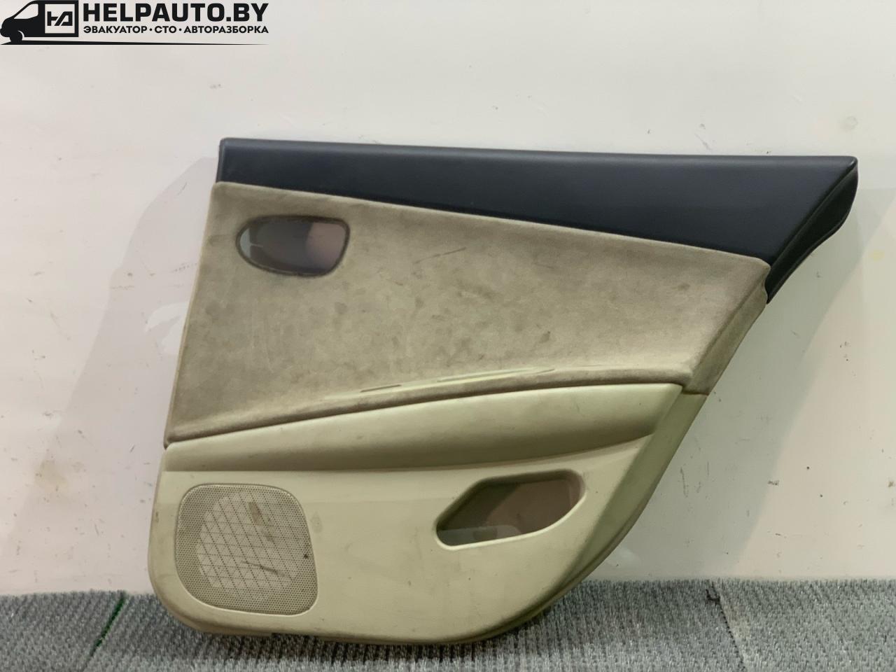 обшивка двери задняя правая Nissan Primera P12 2002, 2.2 л., дизель, универсал, передний привод - фото №1
