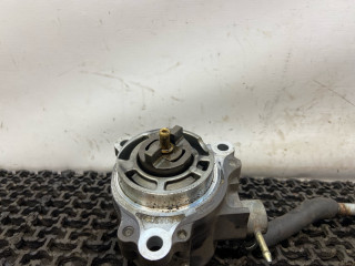 насос вакуумный Mazda 626 GF [рестайлинг] GF 1999, 2.0 л., дизель, МКПП, черный, седан, передний привод, BO2702