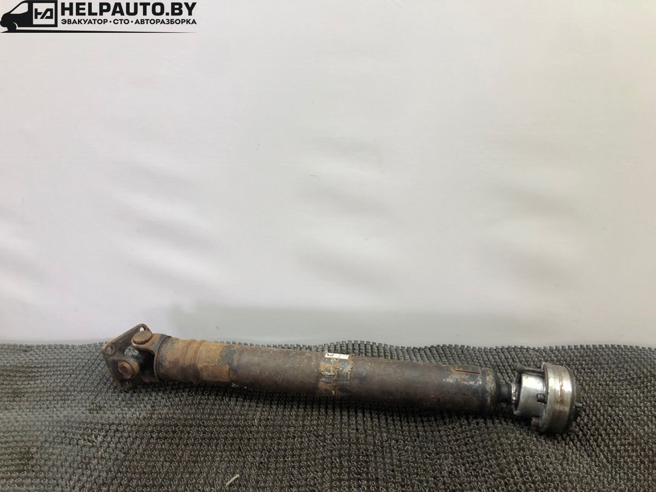 карданный вал Kia Sorento 1 поколение 2005, 2.5 л., дизель, МКПП, серый, полный привод - фото №1