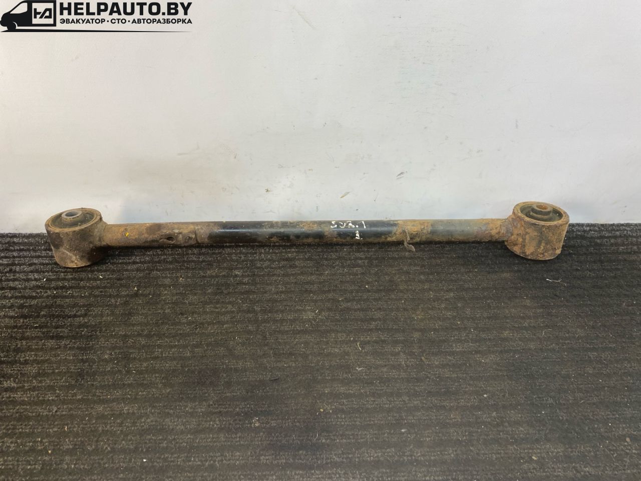 рычаг задний правый Kia Sorento 1 поколение 2004, 2.5 л., CRDi, D4CB, дизель, АКПП, серебристый, внедорожник 5 дв., полный подключаемый привод - фото №1