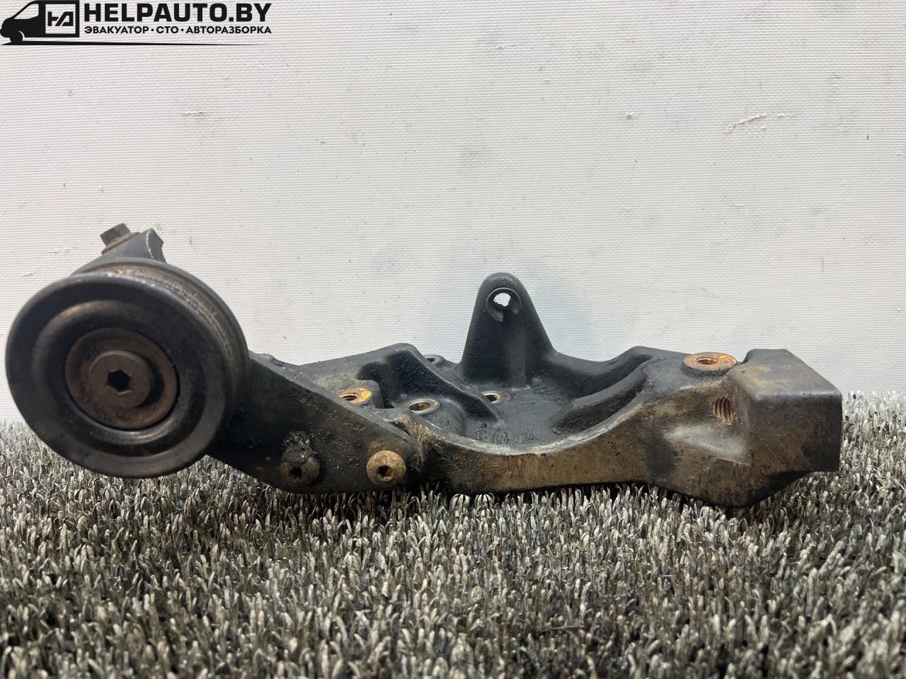 кронштейн генератора Ford Mondeo 2 поколение (1996 - 2000), 1.8 л., RFN, дизель, МКПП, передний привод, 95B8-10239-AA - фото №1