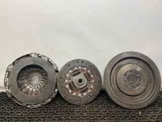 комплект сцепления Renault Laguna 1 поколение (1993 - 1998), 2.0 л., бензин, МКПП, передний привод, 412016900