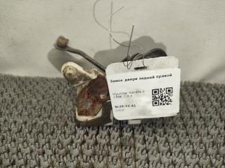 замок двери задней правой Hyundai Sonata Y3 [рестайлинг] 1996, 2.0 л., G4CP