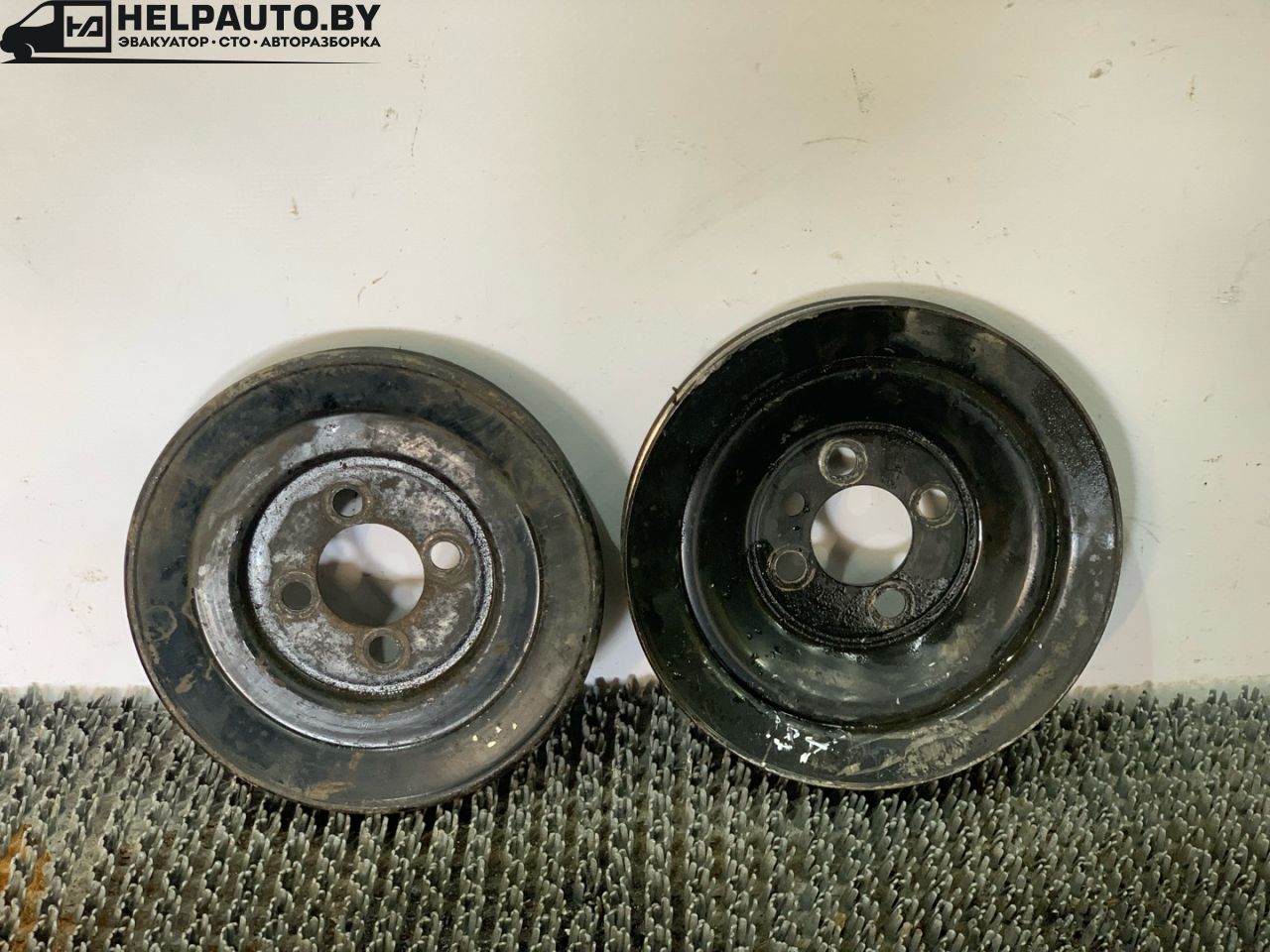 шкив коленвала Audi 80 B3 1988, 1.6 л., дизель, МКПП, седан - фото №1