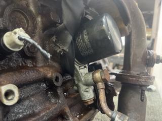 корпус масляного фильтра Toyota Carina E 1 поколение T190 1995, 1.6 л., 4A-FE, бензин, МКПП, зелёный, хетчбэк 5 дв., передний привод