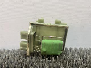 сопротивление печки Volkswagen Passat B3 1991, 1.8 л., бензин, МКПП, белый, седан, передний привод, P15-0045