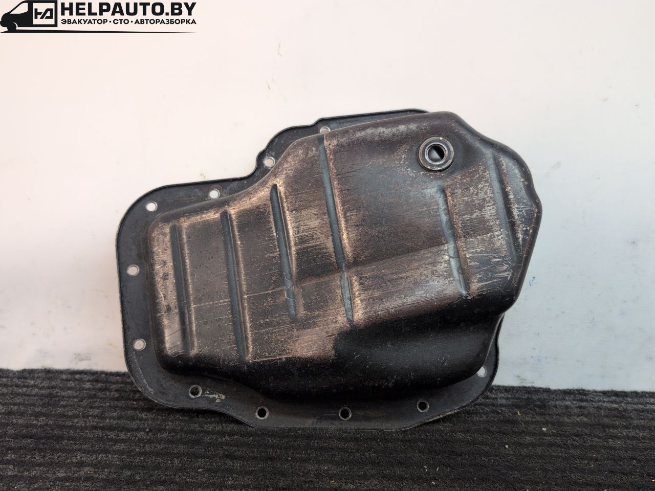 масляный поддон Opel Vectra B 1998, 1.8 л., бензин, МКПП, универсал, передний привод - фото №1