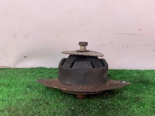 подушка крепления двигателя Audi 100 С3 1985, 1.8 л., бензин, 5МКПП, серый, седан, передний привод