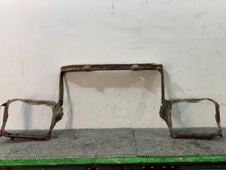 передняя панель крепления облицовки (телевизор) Mercedes-Benz C-Класс W202/S202 1995, 1.8 л., бензин, 5МКПП, красный, седан, задний привод