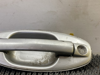 ручка наружная Hyundai Santa Fe 1 поколение (SM) 2003, 2.4 л., бензин, МКПП, серебристый, внедорожник 5 дв., передний привод, 82650-26000