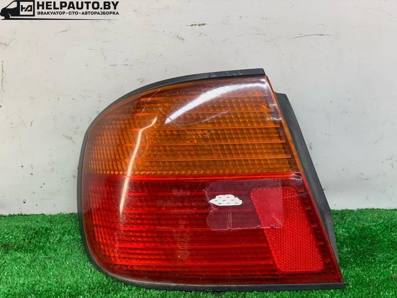 фонарь задний левый Nissan Primera P11 1998, 2.0 л., SR20DE, бензин, 5МКПП, серебристый, седан, передний привод - фото №1