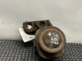 подушка крепления двигателя Mazda 626 3 поколение 1990, 2.0 л., i, бензин, МКПП, хетчбэк 5 дв., передний привод - фото №3