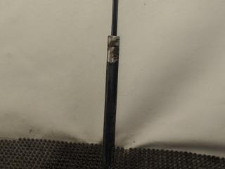 амортизатор крышки багажника (3-5 двери) Mazda 323 6 поколение 1998, 2.0 л., дизель, МКПП, синий, хетчбэк 3 дв.