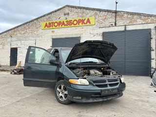 Dodge Caravan 3 поколение RG