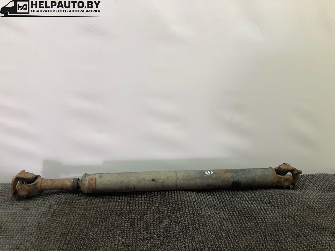 карданный вал Kia Sorento 1 поколение 2005, 2.4 л., G4JS, бензин, МКПП, красный, внедорожник 5 дв., полный подключаемый привод - фото №1