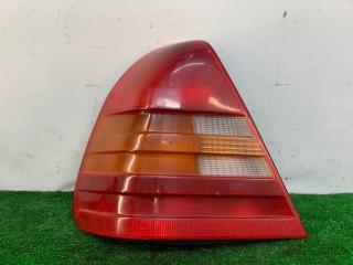 фонарь задний левый Mercedes-Benz C-Класс W202/S202 1995, 1.8 л., бензин, 5МКПП, красный, седан, задний привод