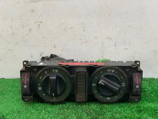 блок управления печки / климат-контроля Mercedes-Benz C-Класс W202/S202 1995, 1.8 л., бензин, 5МКПП, красный, седан, задний привод, 2028300985, 9140010092