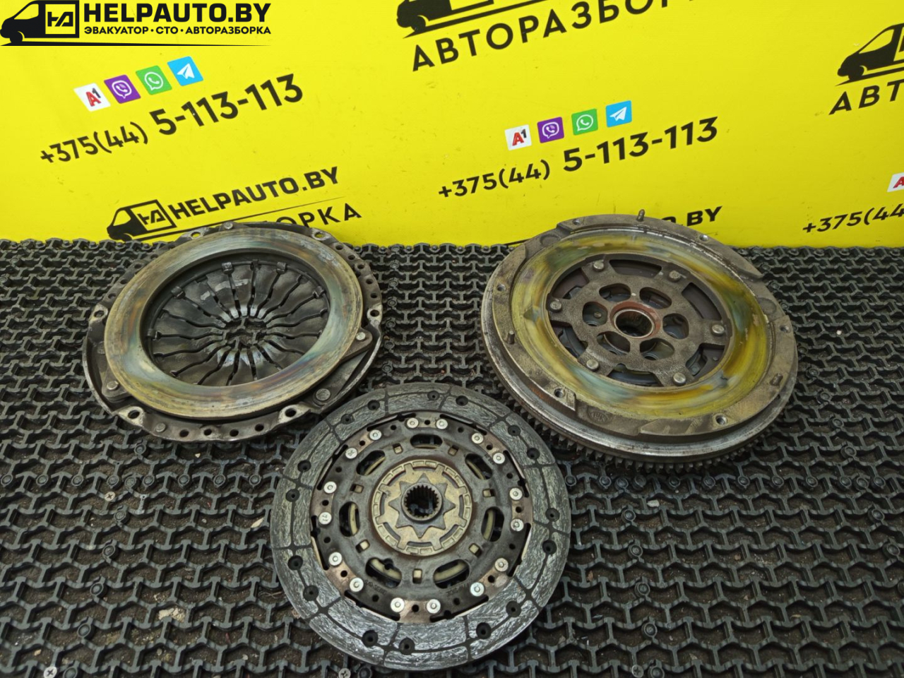 комплект сцепления Ford Mondeo 3 поколение 2001, 1.8 л., i, CHBA, бензин, МКПП, серебристый, седан, передний привод - фото №1