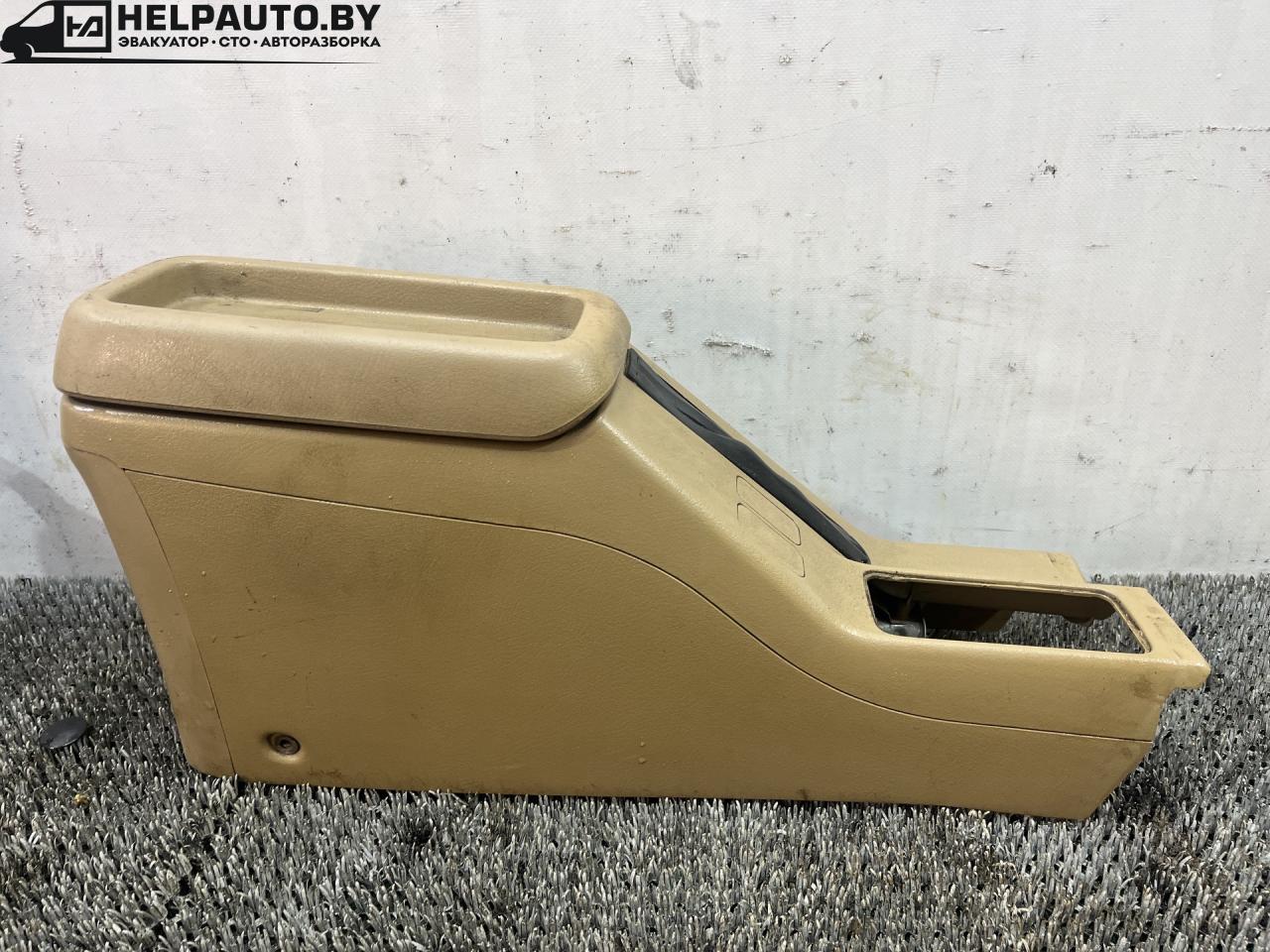 консоль салона Rover 600 Series 1 поколение 1994, 2.0 л., бензин, МКПП, зелёный, седан, передний привод - фото №1