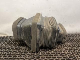 корпус салонного фильтра Mazda Demio 1 поколение [рестайлинг] 2001, 1.3 л., бензин, МКПП, зелёный, хетчбэк 5 дв., передний привод