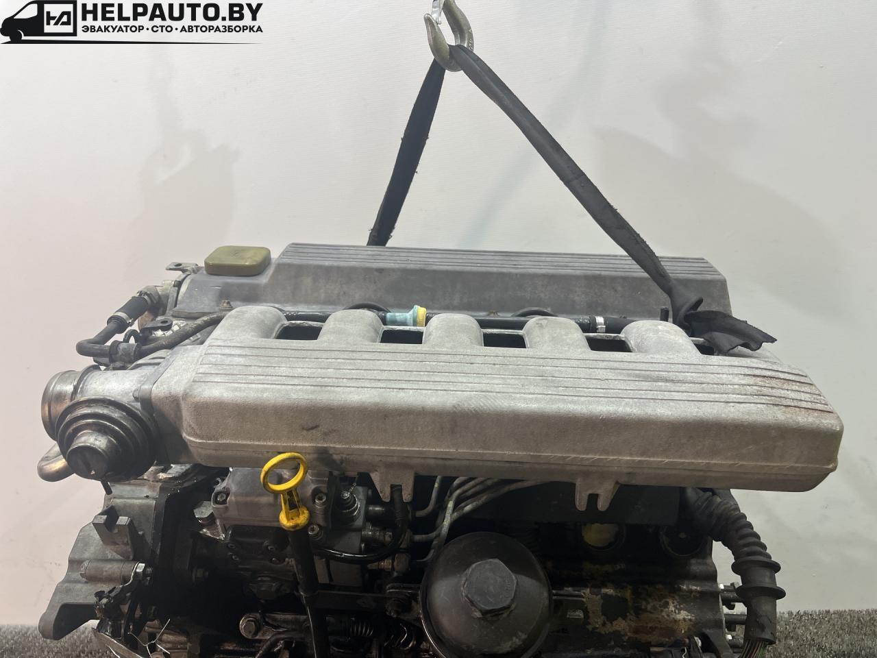 коллектор впускной Opel Omega B 1996, 2.5 л., дизель, 5МКПП, черный, универсал, задний привод - фото №1