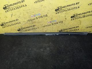 молдинг стекла Ford Focus 2 поколение 2006, 1.6 л., HWDA, бензин, МКПП, красный, хетчбэк 5 дв., передний привод