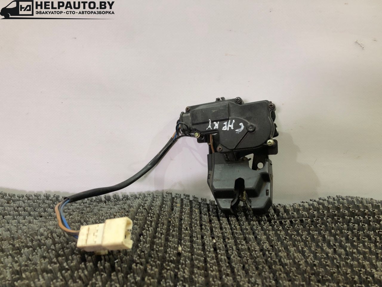 замок багажника Chery Fora 1 поколение 2009, 2.0 л., бензин, МКПП - фото №1