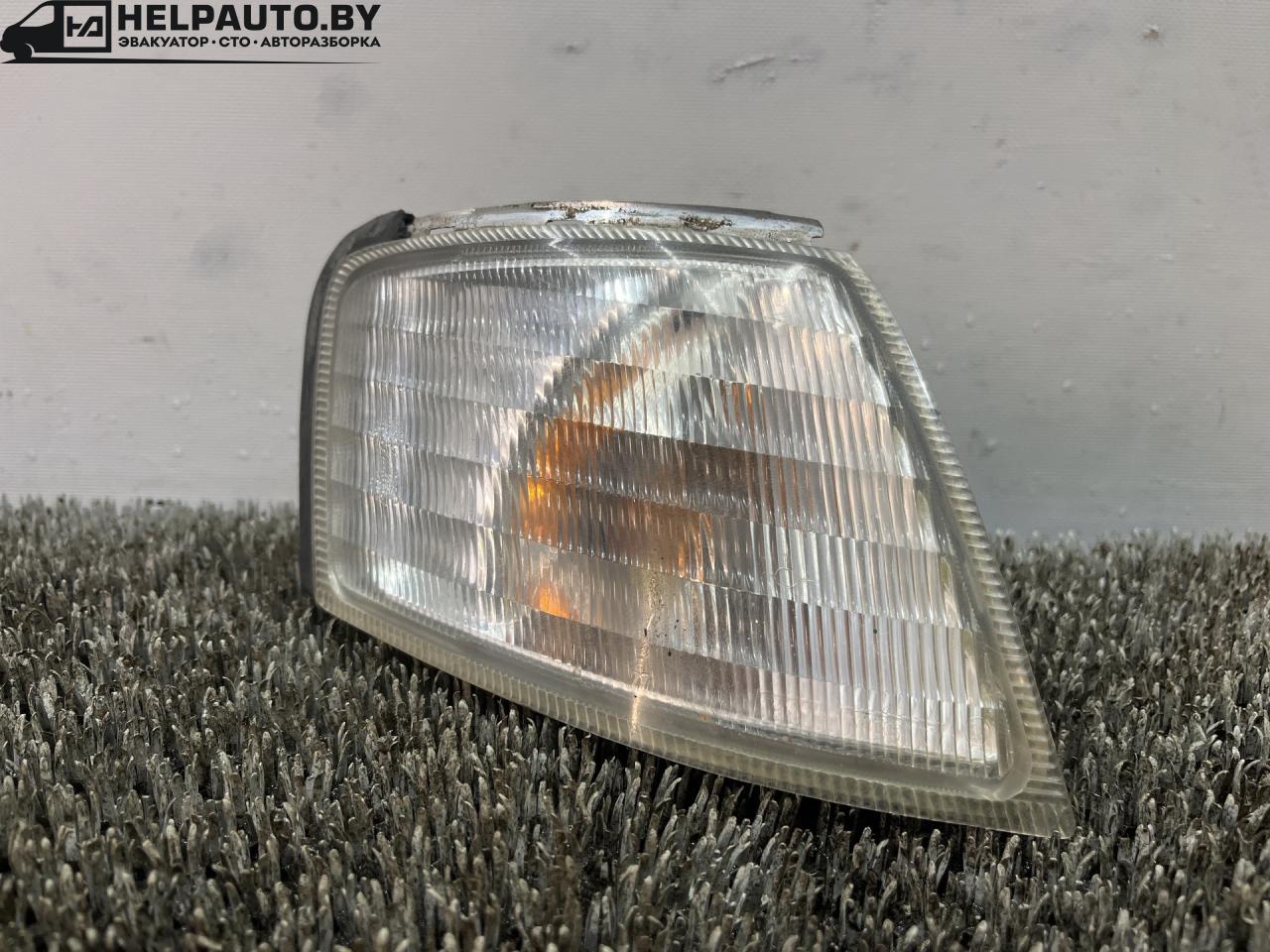 поворотник правый Nissan Primera P11 (1996 - 2000), 1.8 л., бензин, МКПП, универсал, передний привод, PY21W - фото №1