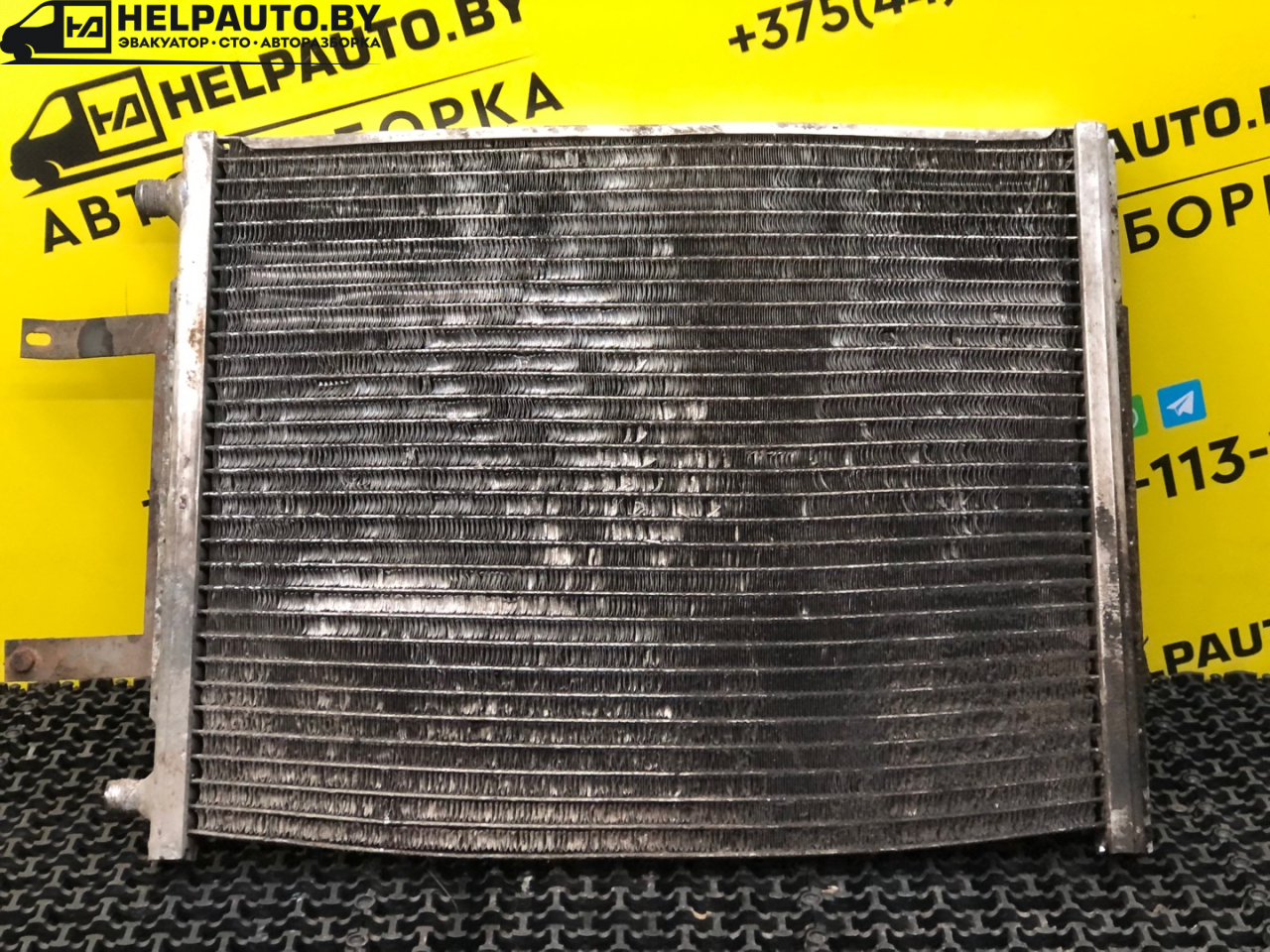 радиатор кондиционера Rover 600 Series 1 поколение 1997, 2.0 л., дизель, МКПП, синий, седан, передний привод - фото №1