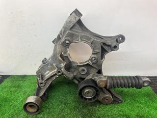 кронштейн генератора Renault Scenic 1 поколение 1997, 1.9 л., F8Q 786, дизель, МКПП, серый, передний привод