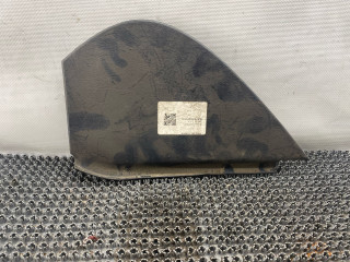 пластик Toyota Carina E 1 поколение T190 1997, 2.0 л., дизель, МКПП, зеленый, седан