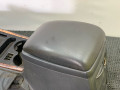 подлокотник Kia Sorento 1 поколение 2005, 2.5 л., CRDi, D4CB, дизель, МКПП, черный, внедорожник 5 дв., полный подключаемый привод - фото №7