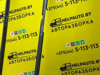 молдинг стекла Kia Sportage 1 поколение 2000, 2.0 л., FE (16V), бензин, МКПП, зеленый, полный подключаемый привод, правый руль