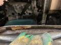 капот Nissan Serena C23 1992, 2.0 л., дизель, МКПП, серебро, минивэн, передний привод - фото №5