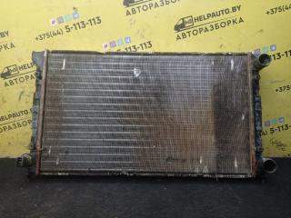 радиатор (основной) Volkswagen Passat B3 1988, 1.8 л., бензин, МКПП, белый, седан, передний привод