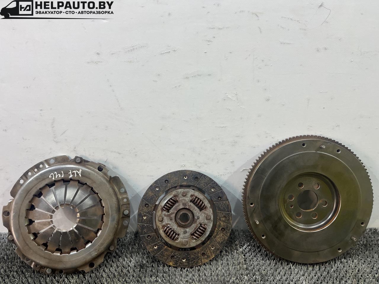 комплект сцепления Alfa Romeo 146 1 поколение 1997, 1.4 л., бензин, МКПП, красный, хетчбэк 5 дв., передний привод, 60603810, 07J35B52X0 - фото №1