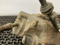 суппорт передний правый Ford Mondeo 2 поколение 1997, 2.0 л., бензин, МКПП, черный, универсал, передний привод - фото №6