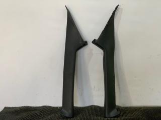 обшивка стойки Chrysler Voyager 4 поколение [рестайлинг] 2006, 2.4 л., бензин, МКПП, серебристый, минивэн, передний привод