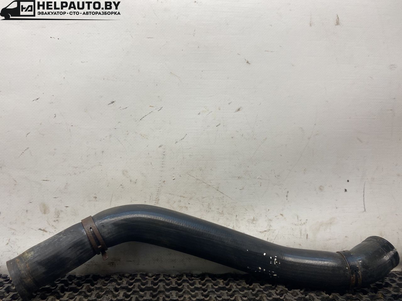 патрубок радиатора Daewoo Nubira J100 1998, 1.6 л., i, A16DMS, бензин, МКПП, зелёный металлик, хетчбэк 5 дв., передний привод - фото №1