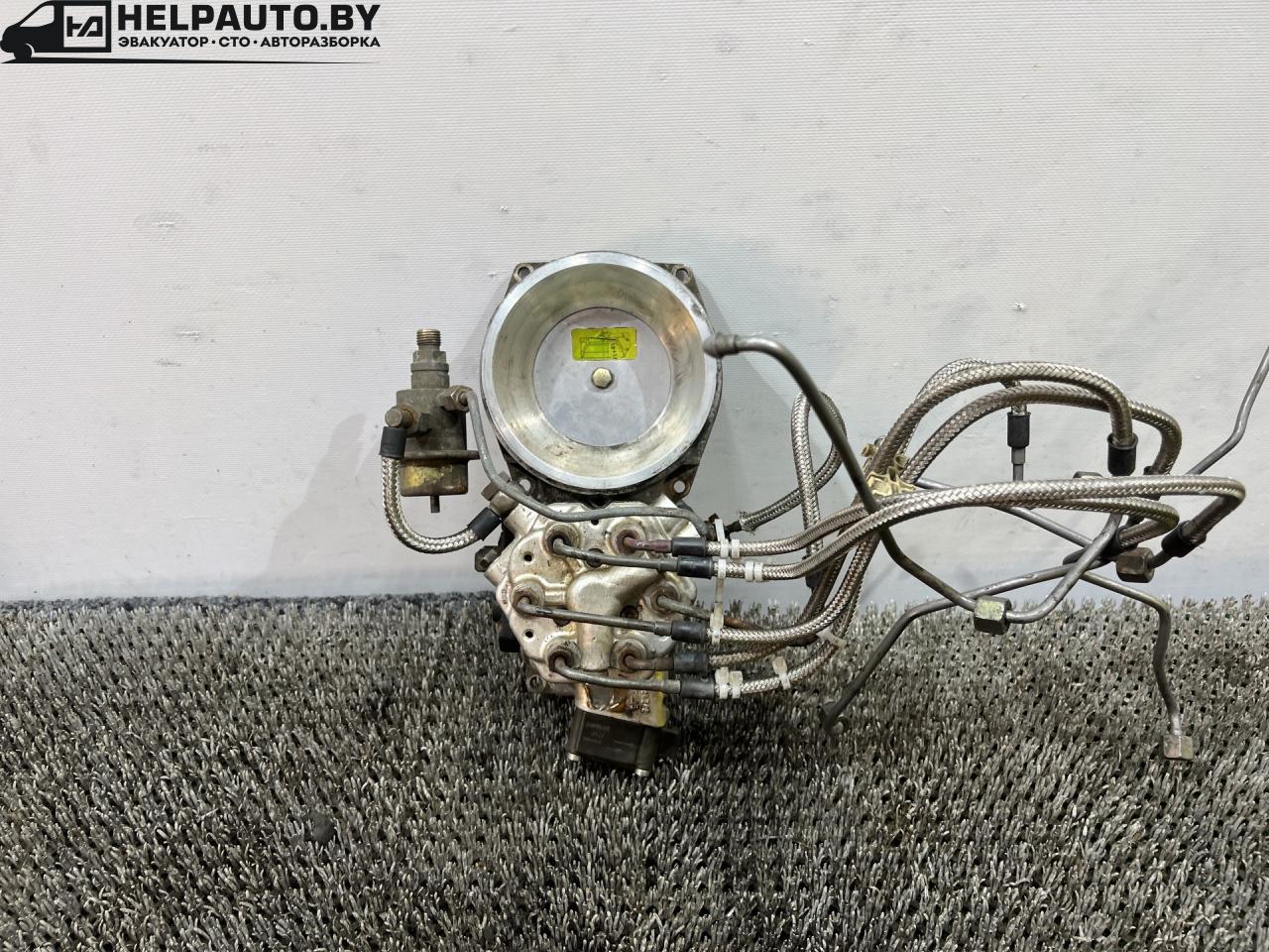 распределитель впрыска (инжектор) Audi 100 4A/C4 (1990 - 1994), 2.3 л., бензин, МКПП, передний привод, 0438101029 - фото №1