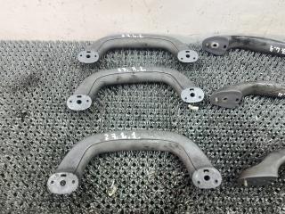 ручка внутренняя потолочная Hyundai Terracan 1 поколение 2003, 2.5 л., D4BH, дизель, АКПП, серебристый, внедорожник 5 дв., полный подключаемый привод