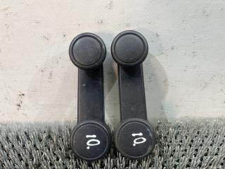 ручка стеклоподъемника Ford Focus 1 поколение (1998 - 2001), дизель, МКПП, белый, универсал, передний привод