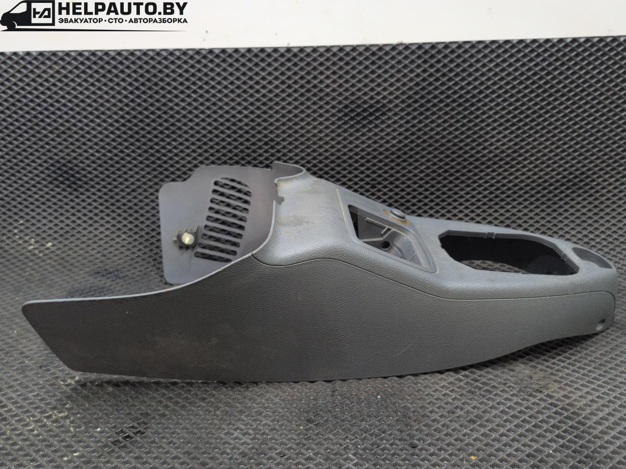 консоль салона Renault Clio 2 поколение 2001, 1.9 л., дизель, МКПП, белый, внедорожник 3 дв., 7700421369, 26049 - фото №1