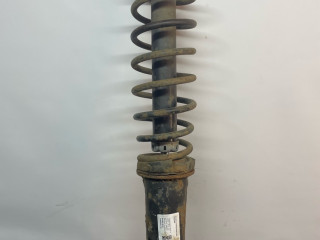 стойка задняя Volkswagen Golf 3 поколение 1995, 1.9 л., 1Y, дизель, МКПП, белый, универсал, передний привод