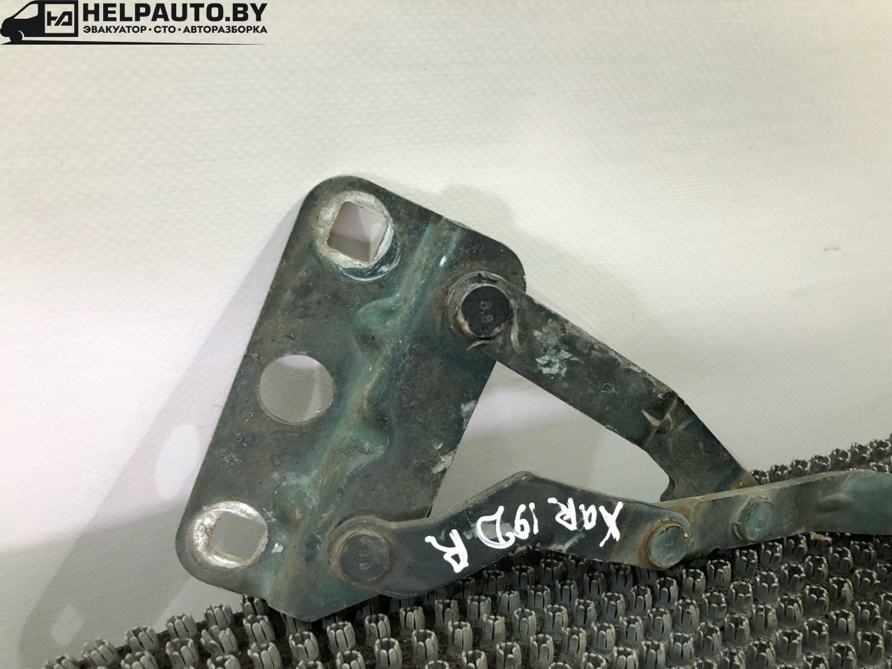 петля капота правая Citroen Xsara 1 поколение 1998, 1.9 л., дизель, 5МКПП, зеленый, универсал - фото №1