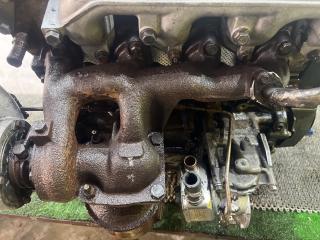 коллектор выпускной Ford Mondeo 2 поколение 1999, 1.8 л., RFN, дизель, МКПП, белый, универсал, передний привод